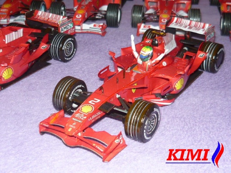 Galerie Formule 1 - Kimi (Plná velikost v novém okně) Galerie Formule 1 - Kimi