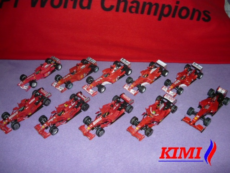 Galerie Formule 1 - Kimi (Plná velikost v novém okně) Galerie Formule 1 - Kimi