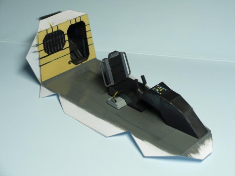 Moldy Crow / freemodel / 1:48 Moldy Crow / freemodel / 1:48