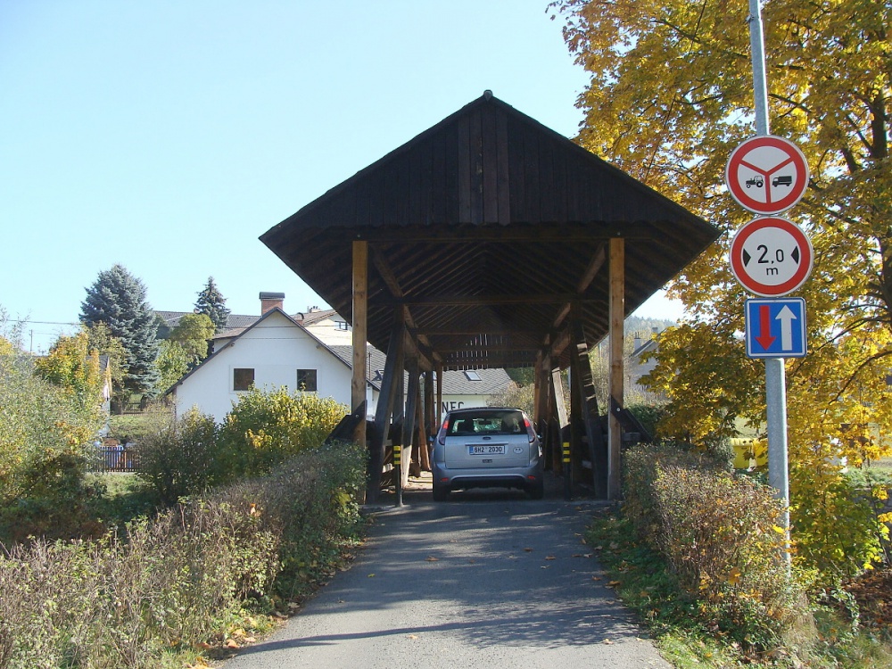 mosty (Plná velikost v novém okně) mosty