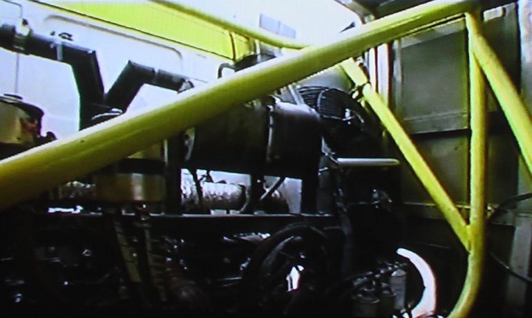 30982