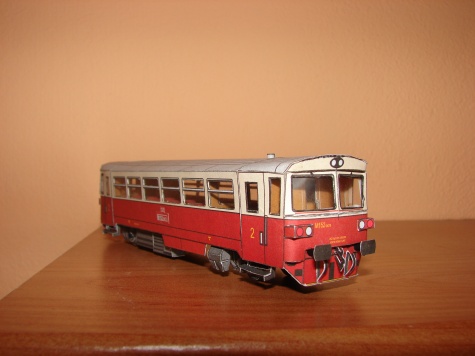 Motorov� v�z M152.0