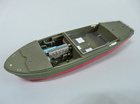 motorový člun MO-634 a podvozek SP-5 motorový člun MO-634 a podvozek SP-5
