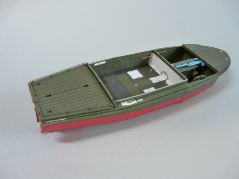 motorový člun MO-634 a podvozek SP-5 motorový člun MO-634 a podvozek SP-5