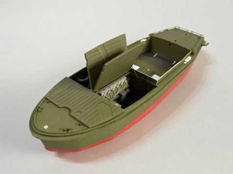 motorový člun MO-634 a podvozek SP-5 motorový člun MO-634 a podvozek SP-5