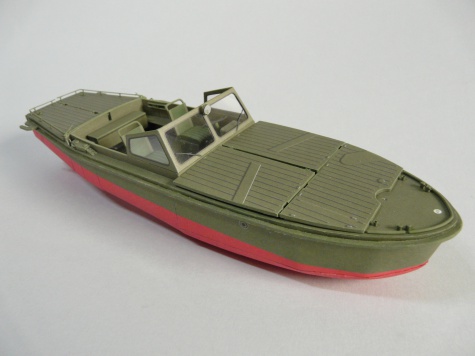 motorový člun MO-634 a podvozek SP-5 motorový člun MO-634 a podvozek SP-5