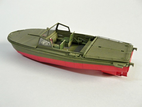 motorový člun MO-634 a podvozek SP-5 motorový člun MO-634 a podvozek SP-5