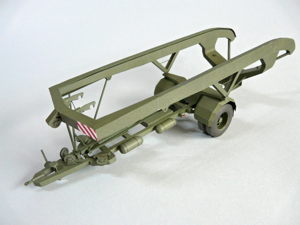 motorový člun MO-634 a podvozek SP-5 (Plná velikost v novém okně) motorový člun MO-634 a podvozek SP-5