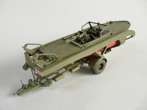 motorový člun MO-634 a podvozek SP-5 motorový člun MO-634 a podvozek SP-5