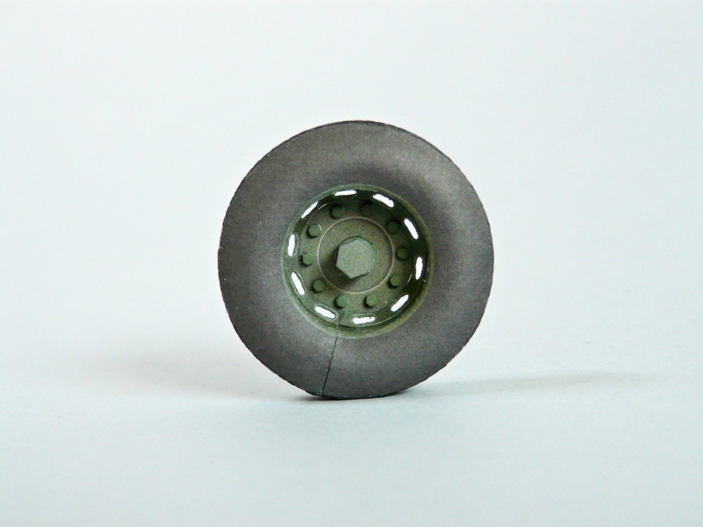 motorový člun MO-634 a podvozek SP-5 (Plná velikost v novém okně) motorový člun MO-634 a podvozek SP-5