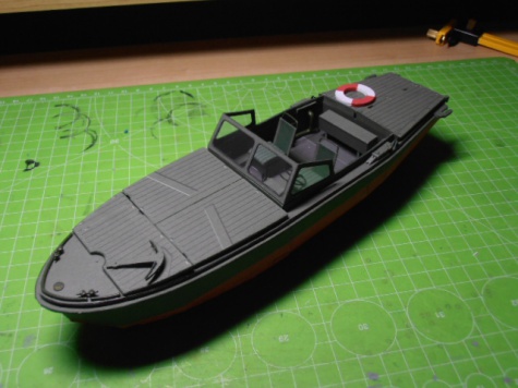 Motorový člun MO-634,podvozek SP-5 Motorový člun MO-634,podvozek SP-5