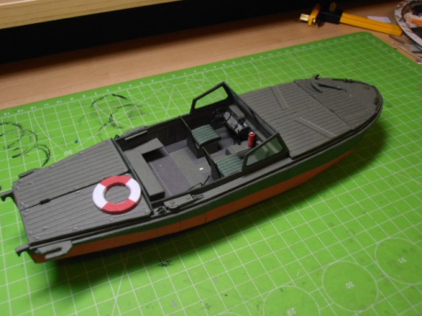 Motorový člun MO-634,podvozek SP-5 Motorový člun MO-634,podvozek SP-5