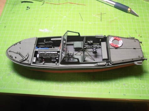 Motorový člun MO-634,podvozek SP-5 Motorový člun MO-634,podvozek SP-5