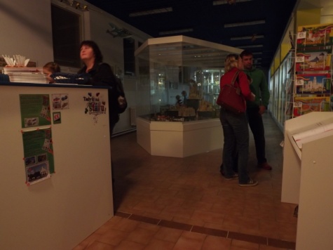 MPMPM - 2013_10_28 - no�n� prohl�dka 