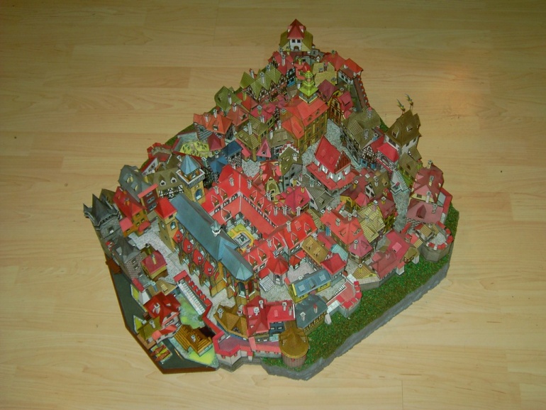 104469