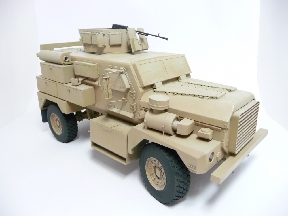 MRAP Cougar 4x4 (Plná velikost v novém okně) MRAP Cougar 4x4