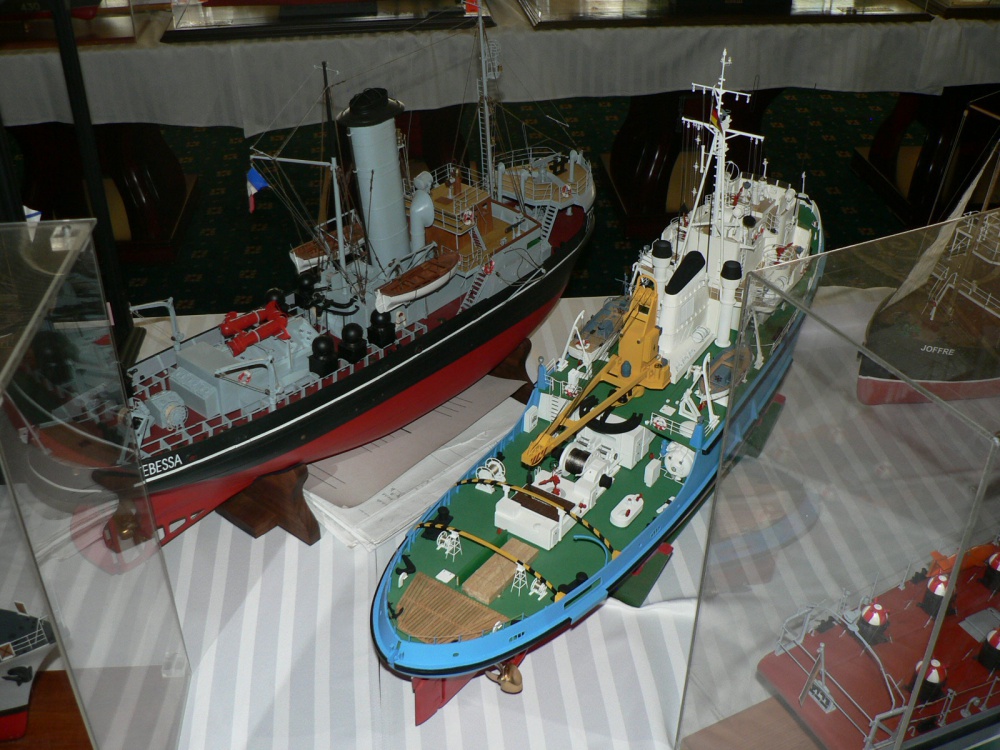 246389