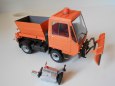 Multicar 25 - sypa� se sn�n�m pluhem 