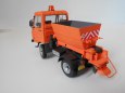 Multicar 25 - sypa� se sn�n�m pluhem 