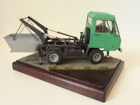 Multicar M25 - ramenový nosič kontejnerů Multicar M25 - ramenový nosič kontejnerů