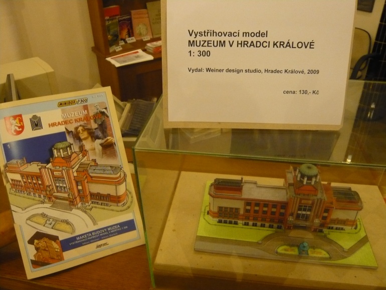 Muzeum Hradec Králové (Plnďż˝ velikost v novďż˝m oknďż˝) Muzeum Hradec Králové