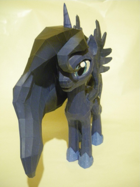 My Little Pony - Luna, Princess of the Night ! My Little Pony - Luna, Princess of the Night !