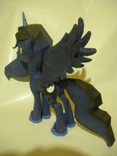 My Little Pony - Luna, Princess of the Night ! My Little Pony - Luna, Princess of the Night !
