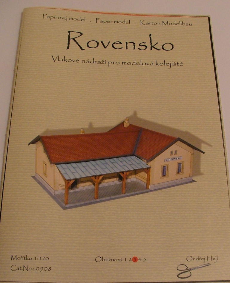 Nádraží Rovensko (Plná velikost v novém okně) Nádraží Rovensko