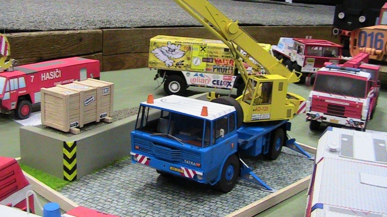 56436
