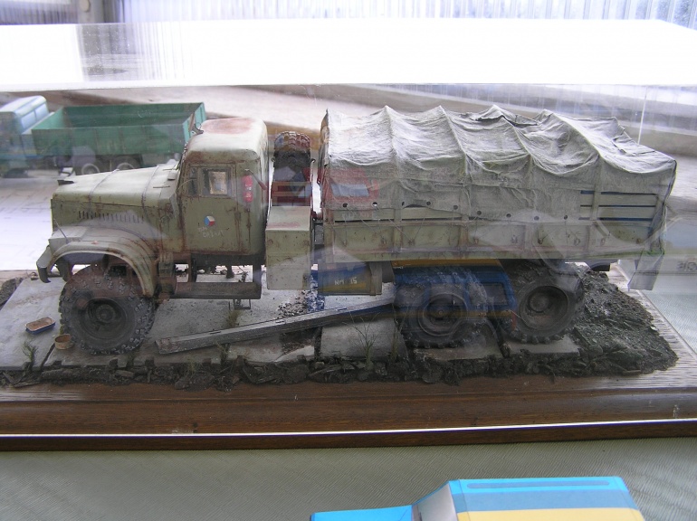 Neratovick� pap�r 2008