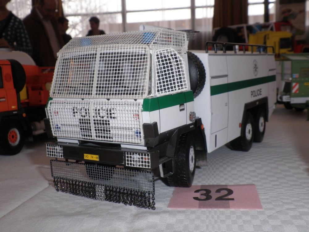 Neratovick� pap�r 2012