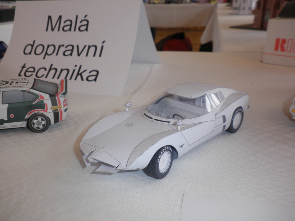 Neratovick� pap�r 2013