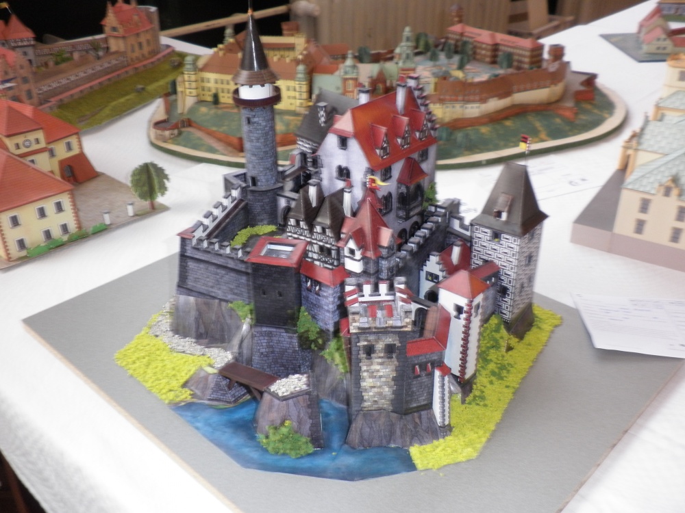Neratovick� pap�r 2013