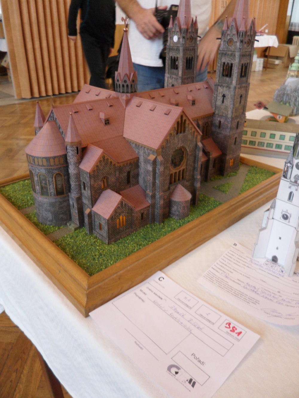 Neratovick� pap�r 2014