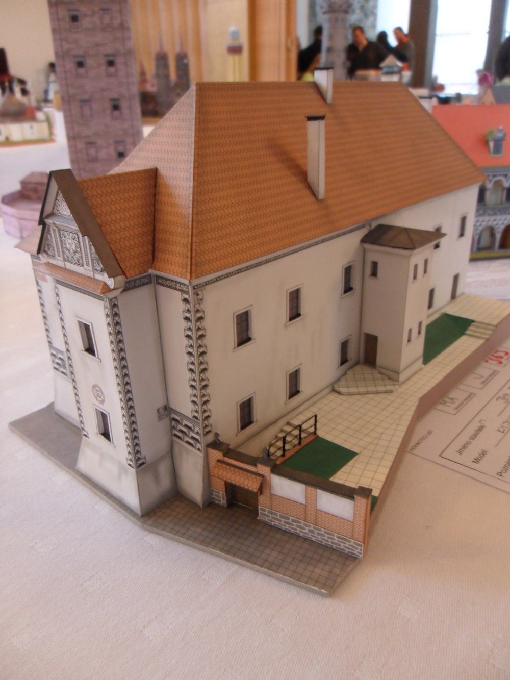 Neratovick� pap�r 2014