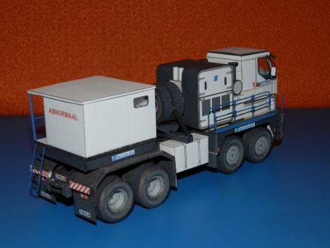 Nicolas Traktomas TR 8x8 D75