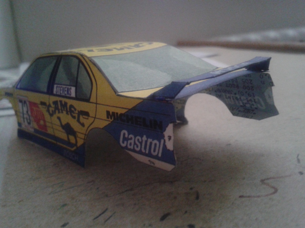 Nissan Primera (Plná velikost v novém okně) Nissan Primera