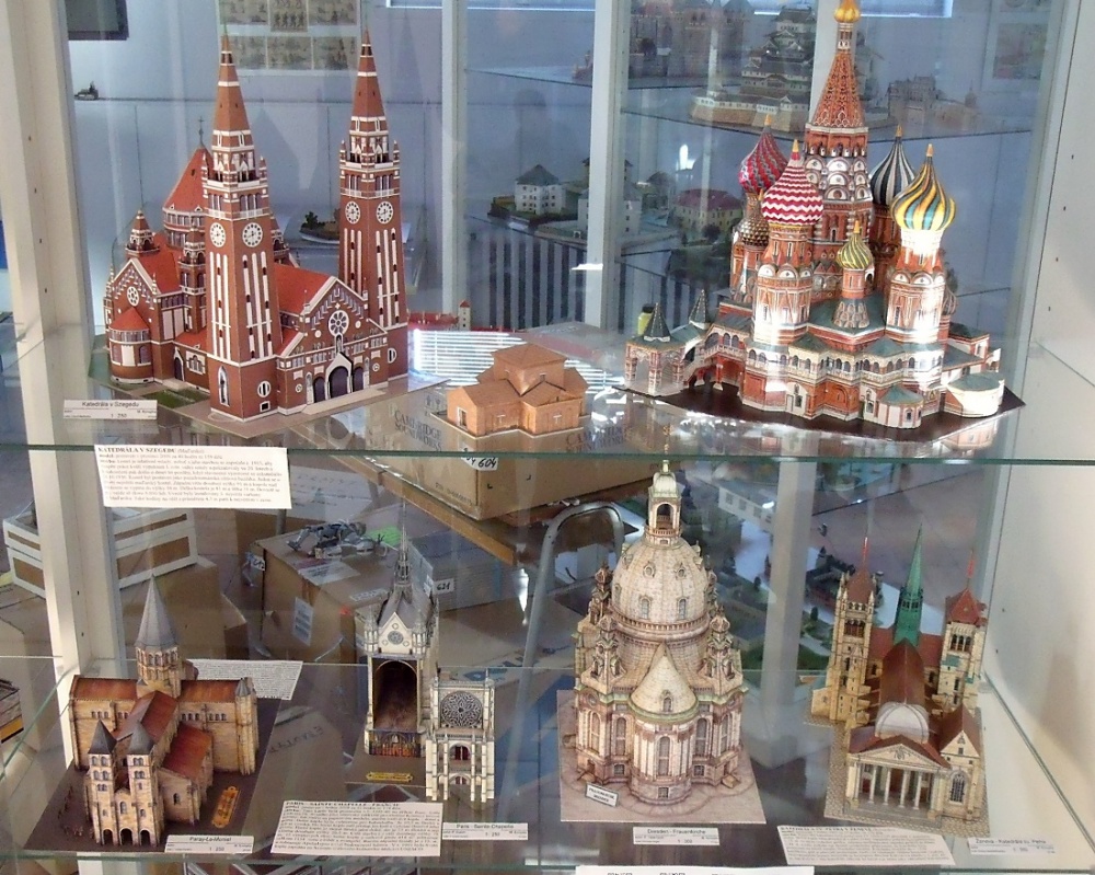 nová expozice (Plná velikost v novém okně) nová expozice