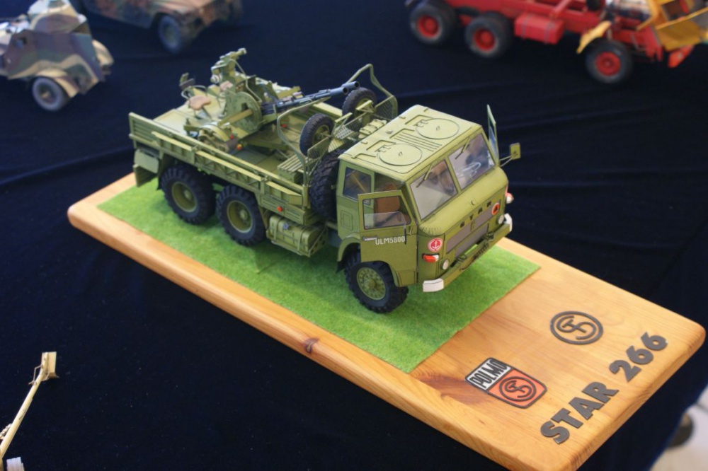Nowy Tomy�l 2015