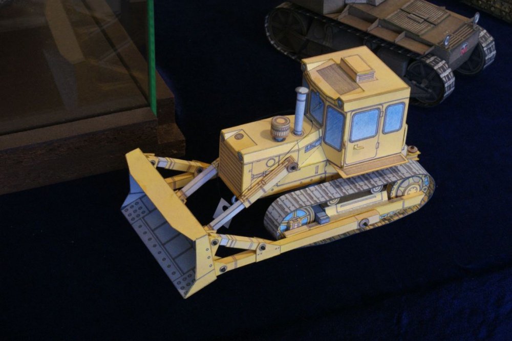 268430
