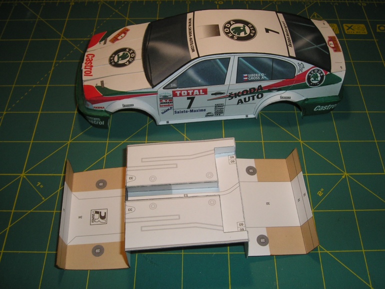 OCTAVIA KIT CAR (Plná velikost v novém okně) OCTAVIA KIT CAR