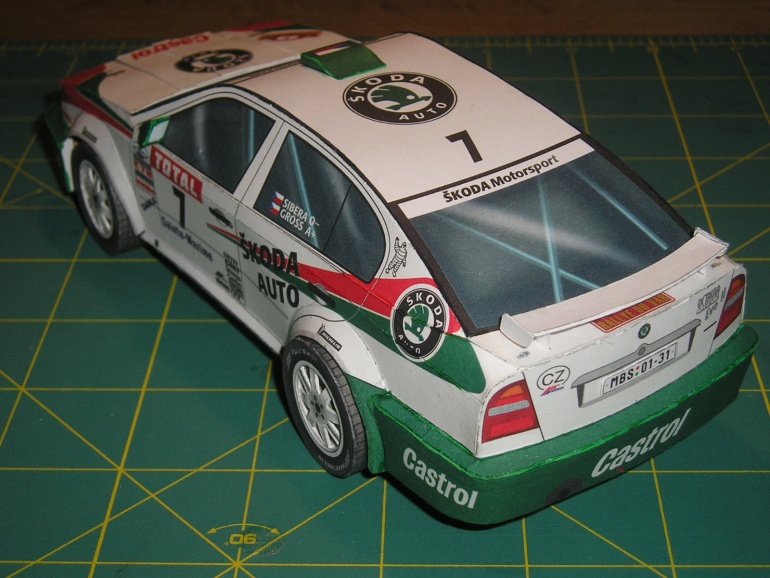 OCTAVIA KIT CAR (Plná velikost v novém okně) OCTAVIA KIT CAR