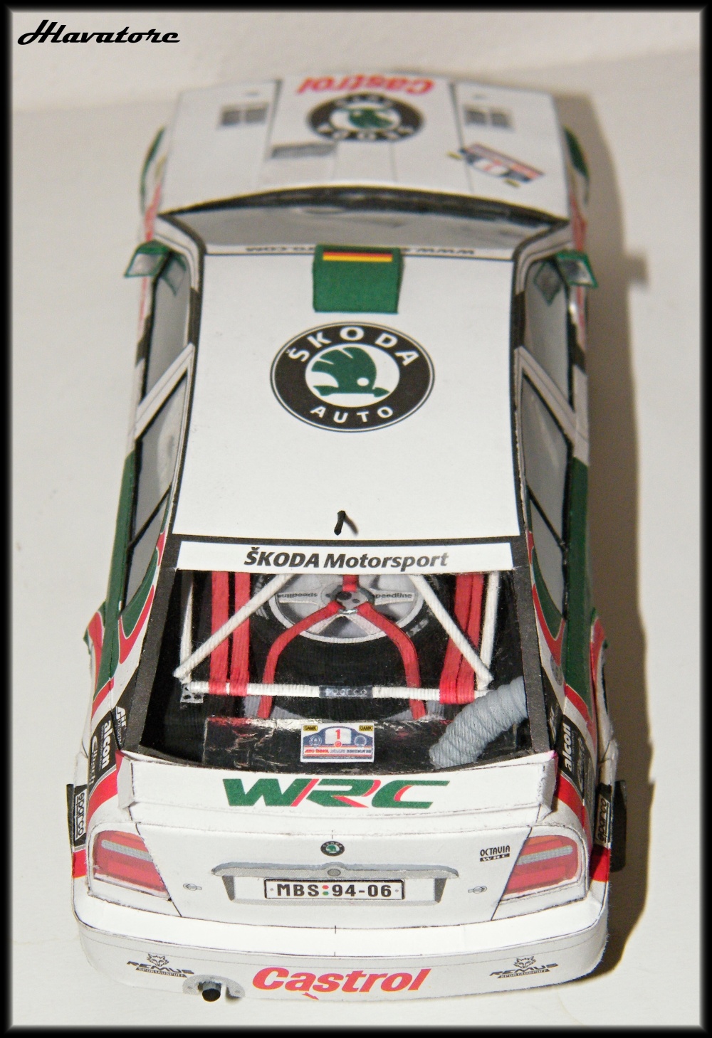 Škoda Octavia WRC (Plná velikost v novém okně) Škoda Octavia WRC