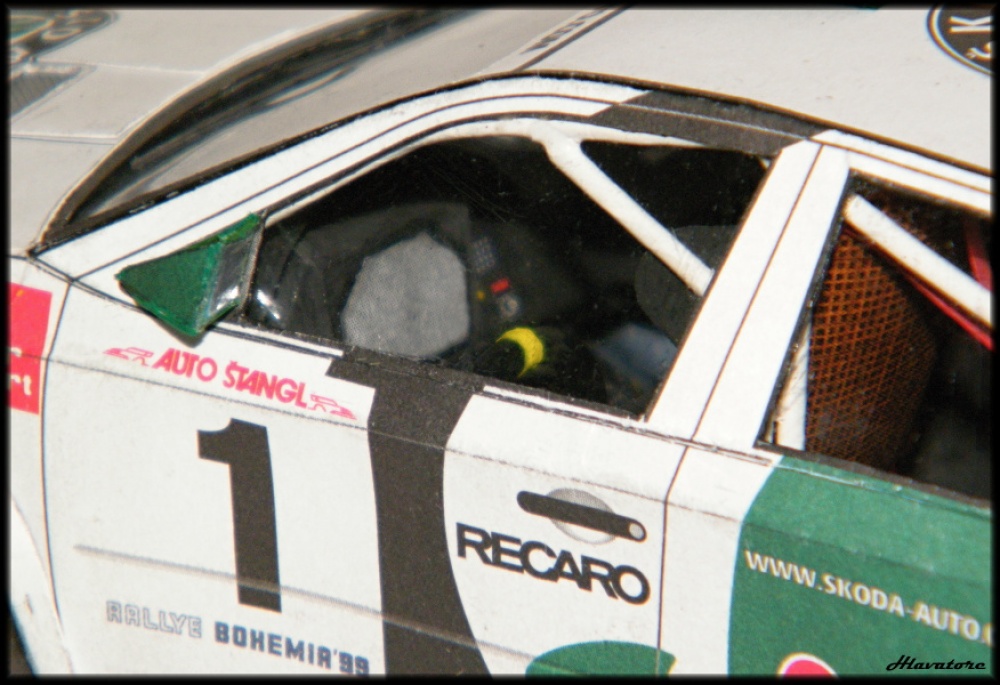Škoda Octavia WRC (Plná velikost v novém okně) Škoda Octavia WRC