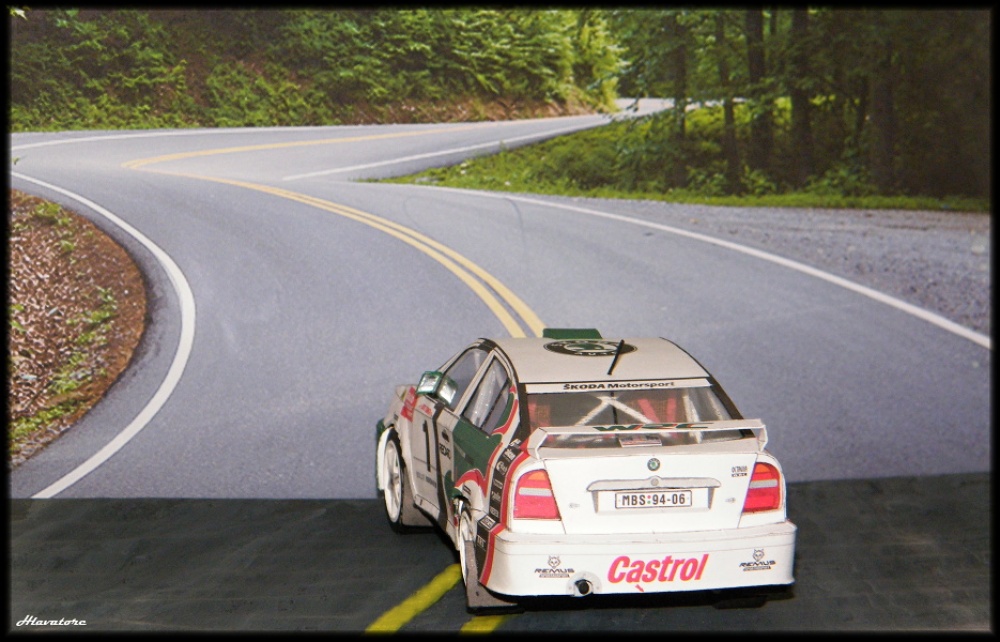 Škoda Octavia WRC (Plná velikost v novém okně) Škoda Octavia WRC