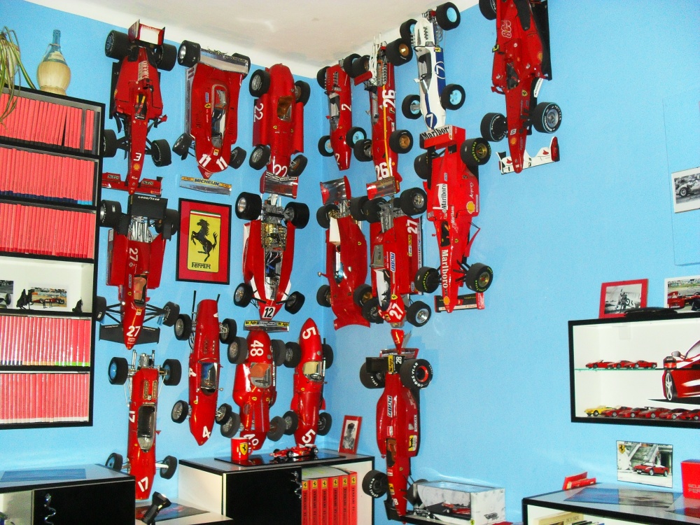 Piccolo Museo della Carta FERRARI - Karviná (Plná velikost v novém okně) Piccolo Museo della Carta FERRARI - Karviná