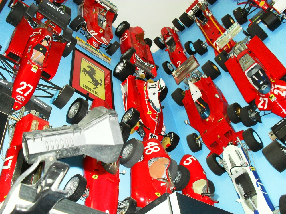 Piccolo Museo della Carta FERRARI - Karviná (Plná velikost v novém okně) Piccolo Museo della Carta FERRARI - Karviná