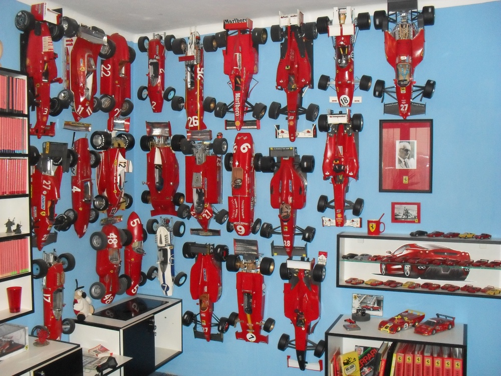 Piccolo Museo della Carta FERRARI - Karviná (Plná velikost v novém okně) Piccolo Museo della Carta FERRARI - Karviná