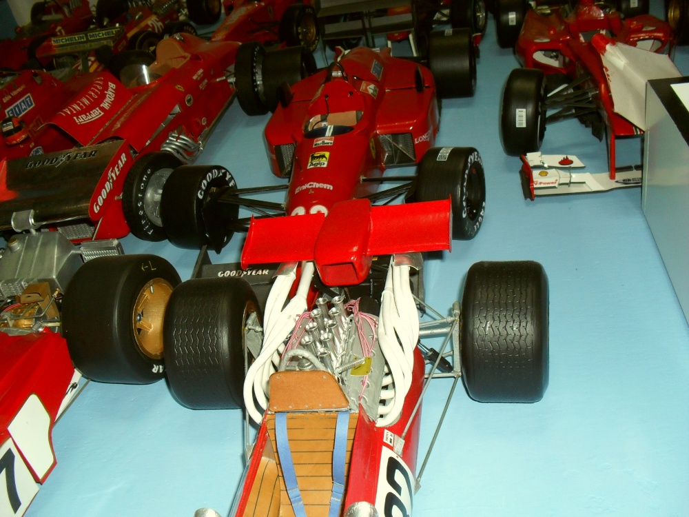 Piccolo Museo della Carta FERRARI - Karviná (Plná velikost v novém okně) Piccolo Museo della Carta FERRARI - Karviná