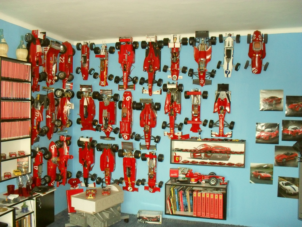 Piccolo Museo della Carta FERRARI - Karviná (Plná velikost v novém okně) Piccolo Museo della Carta FERRARI - Karviná